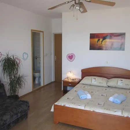 In With Sea View, Terrace, Air Conditioning, Wi-fi Casa de hóspedes Hvar Town